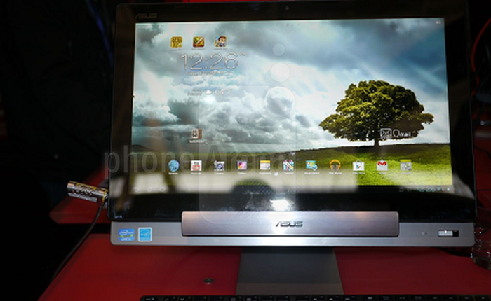 Cận cảnh Asus Transformer AiO với màn hình siêu "khủng" 18,4 inch