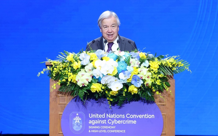Tổng thư ký Liên Hợp Quốc Antonio Guterres tại Lễ ký Công ước Hà Nội: “Không ai an toàn cho đến khi tất cả đều an toàn”