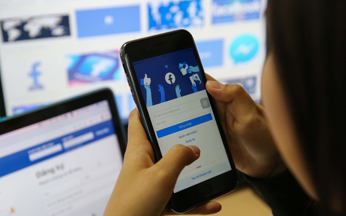 Facebook sẽ thu tiền người dùng