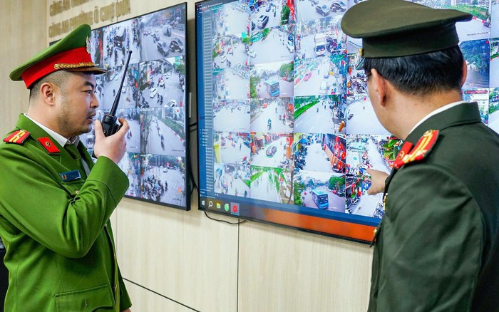 Công an phường ở Hà Nội thiết lập 'thế trận' gần 200 camera để xử lý vi phạm lấn chiếm vỉa hè