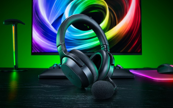 Razer Barracuda V2 Pro ra mắt: Chống ồn chủ động, âm thanh 7.1.4, pin 70 giờ, giá 6,99 triệu đồng