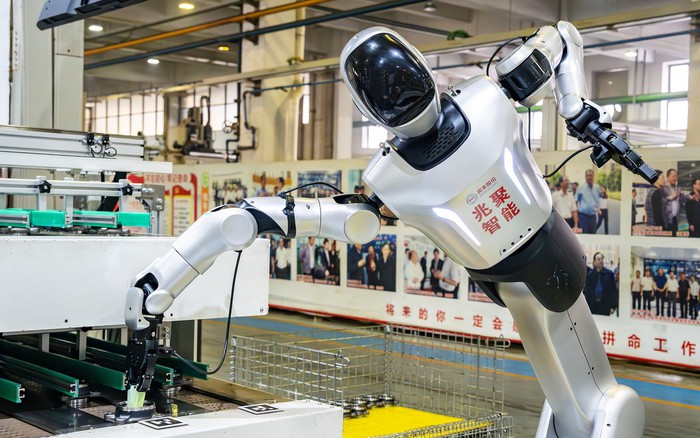 Story image 2 of 2 from genk.vn
