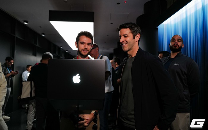 CEO Apple giải thích vì sao MacBook Pro có màn hình cảm ứng dù Steve Jobs từng phản đối