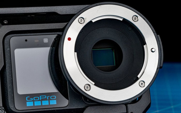 GoPro chính thức gia nhập Micro Four Thirds, nhưng chiếc máy ảnh mới lại có một điểm khá lạ