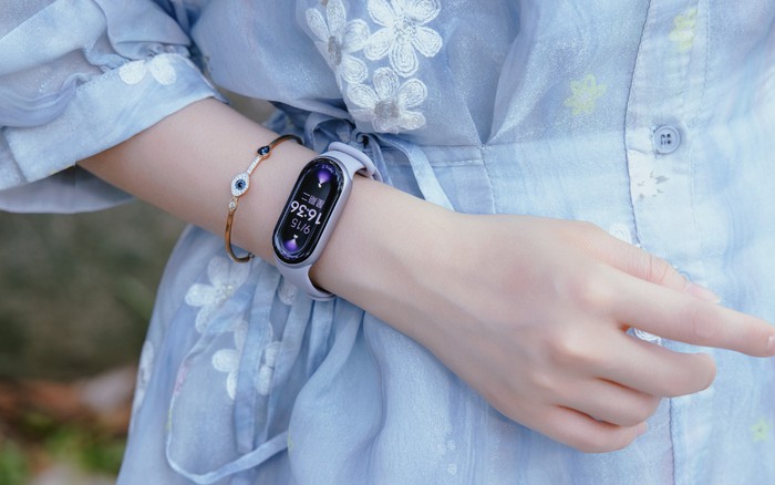 Lần đầu tiên dòng Xiaomi Band được nâng cấp "ngon" như này