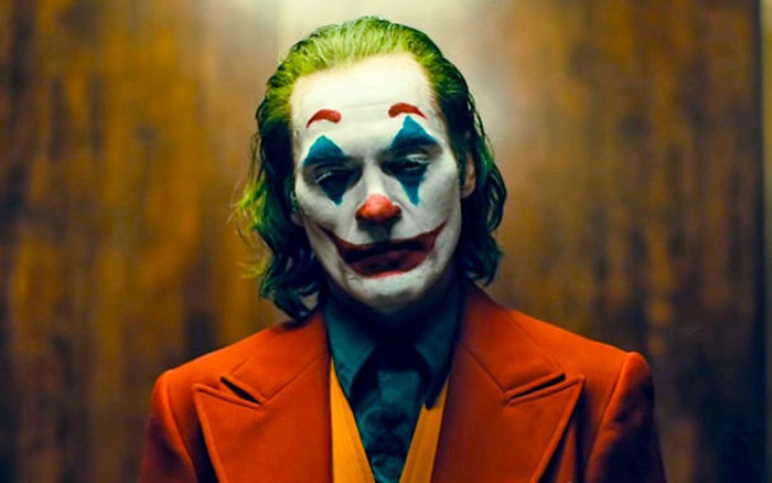 The Joker: Hoàng Tử Hề trong truyện tranh có những nguồn gốc khác nhau như  thế nào?
